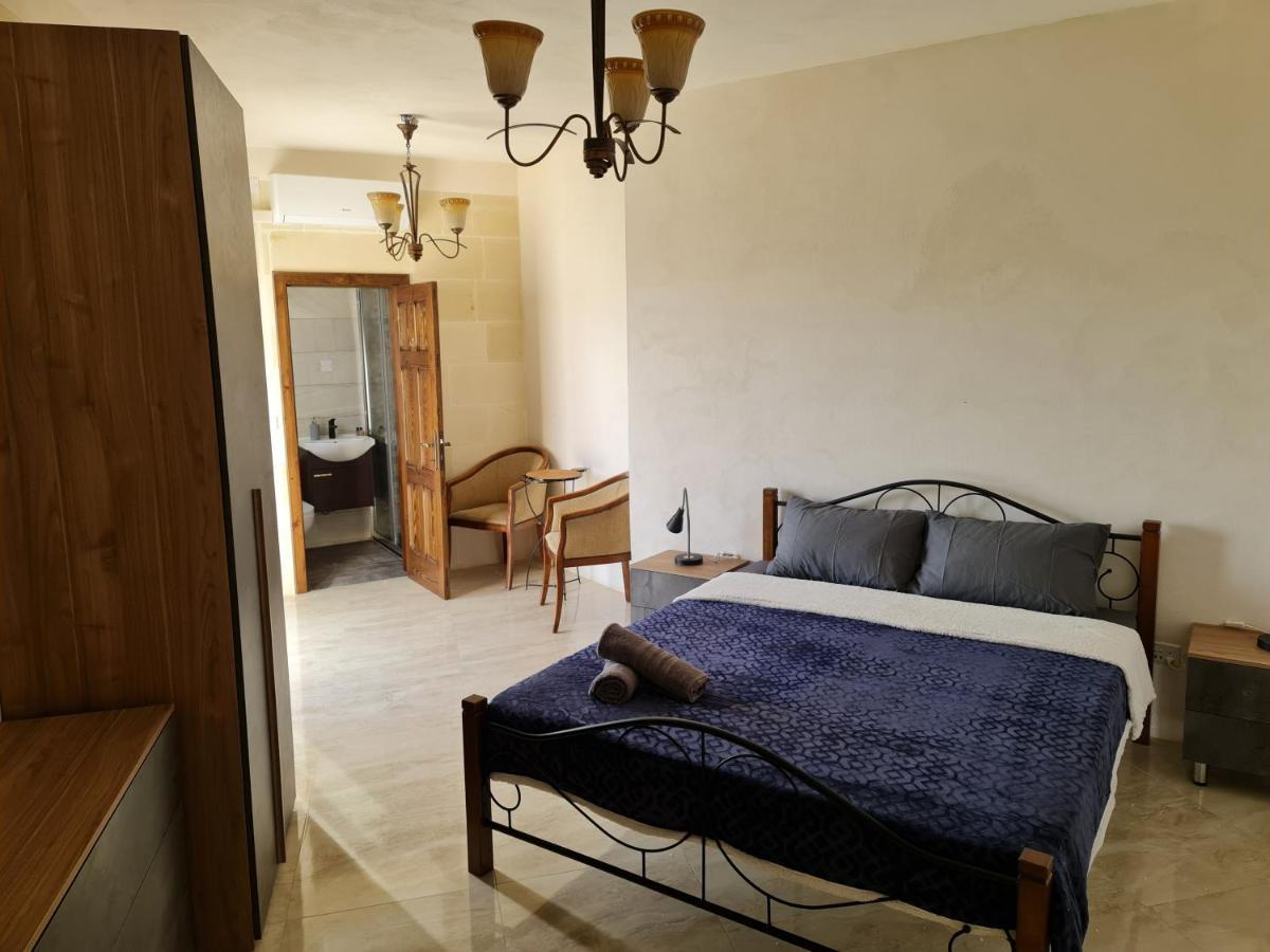 Splendid House Victoria Gozo Hotel ภายนอก รูปภาพ