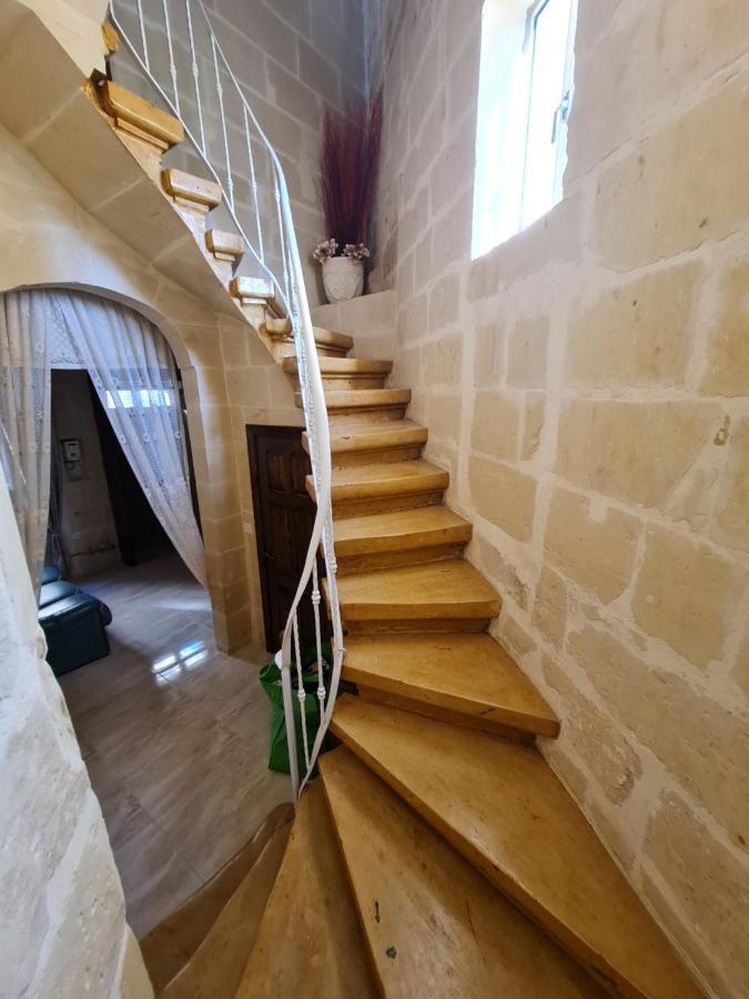 Splendid House Victoria Gozo Hotel ภายนอก รูปภาพ