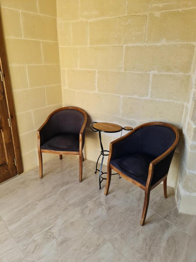 Splendid House Victoria Gozo Hotel ภายนอก รูปภาพ