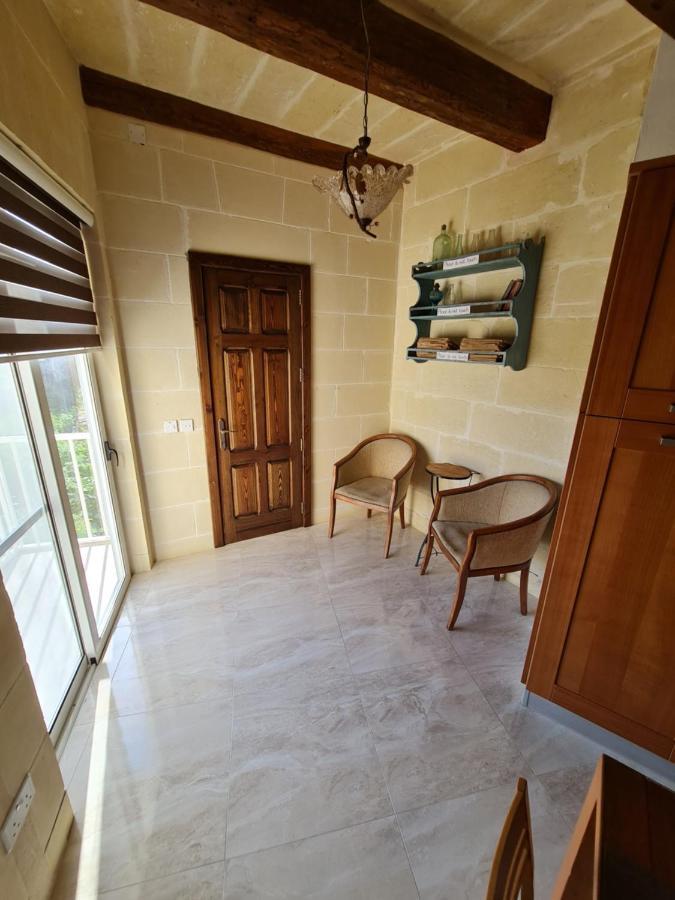 Splendid House Victoria Gozo Hotel ภายนอก รูปภาพ
