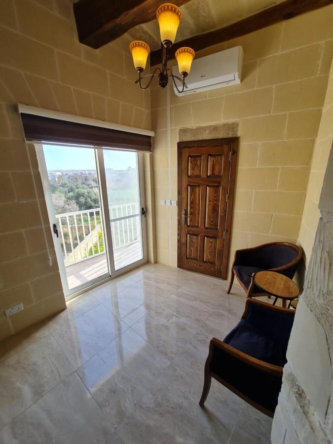 Splendid House Victoria Gozo Hotel ภายนอก รูปภาพ