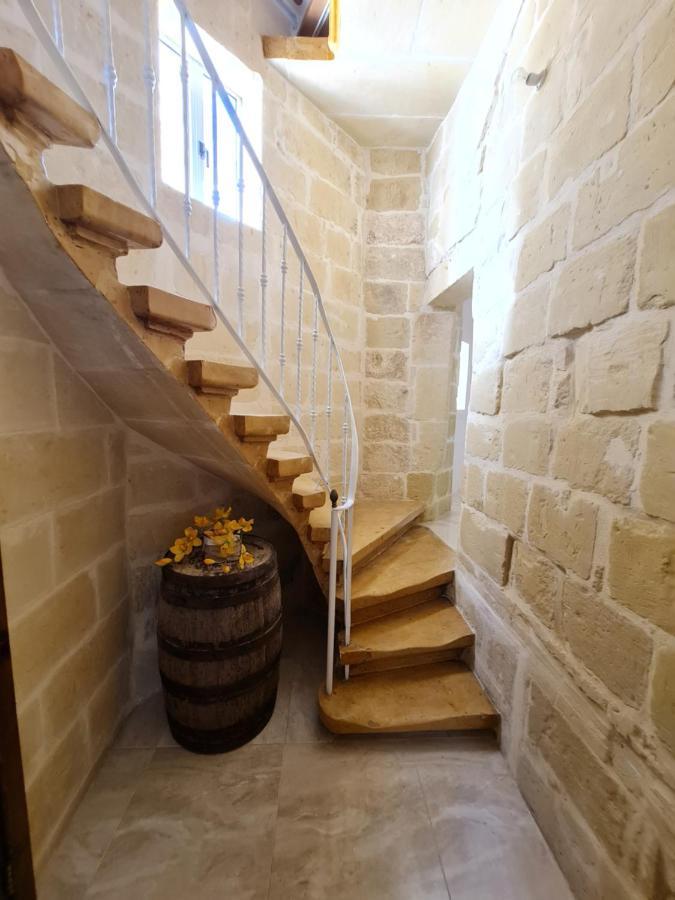 Splendid House Victoria Gozo Hotel ภายนอก รูปภาพ